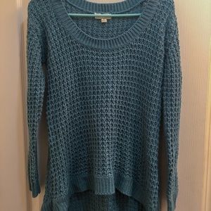 Blue chunky knit sweater